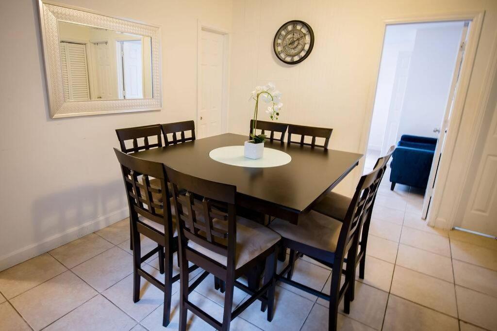 3 Bedroom Miami Home 15 Minutes To The Beach Esterno foto