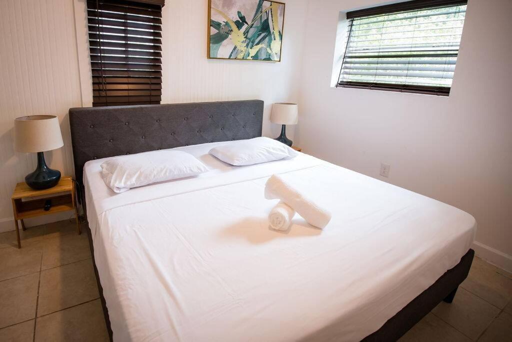 3 Bedroom Miami Home 15 Minutes To The Beach Esterno foto